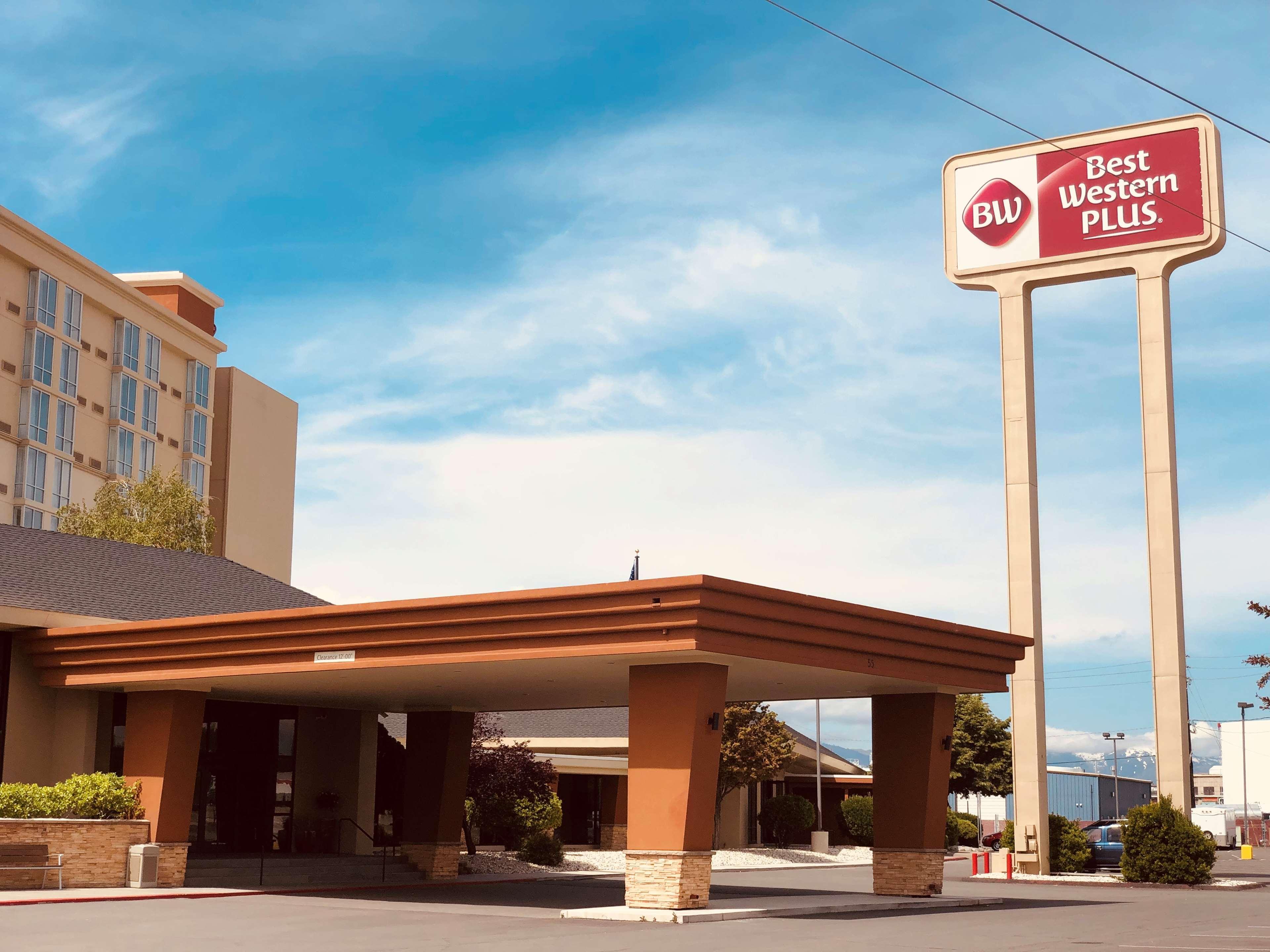 Best Western Plus Sparks-Reno Hotel Exterior photo